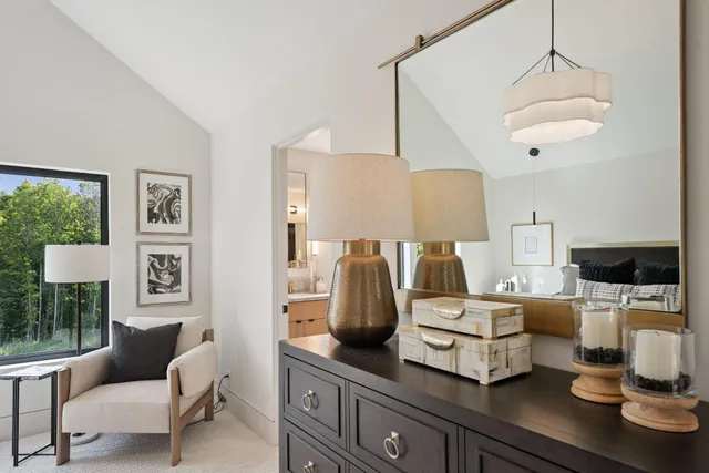 $1,625,000 | 705 Ensconced Way, Chaska, MN 55318