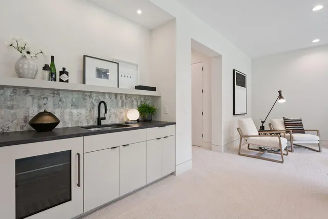 $1,625,000 | 705 Ensconced Way, Chaska, MN 55318