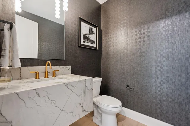 $1,625,000 | 705 Ensconced Way, Chaska, MN 55318