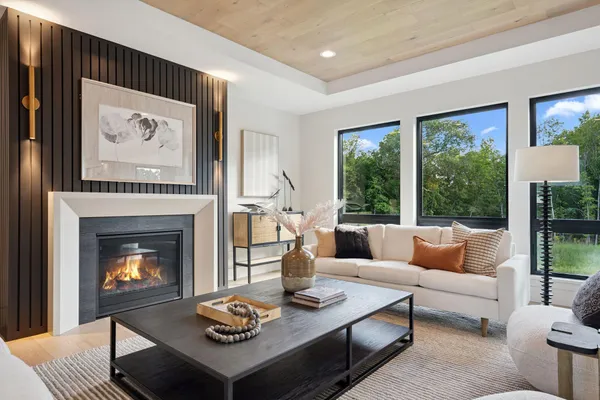 $1,599,900 | 705 Ensconced Way, Chaska, MN 55318