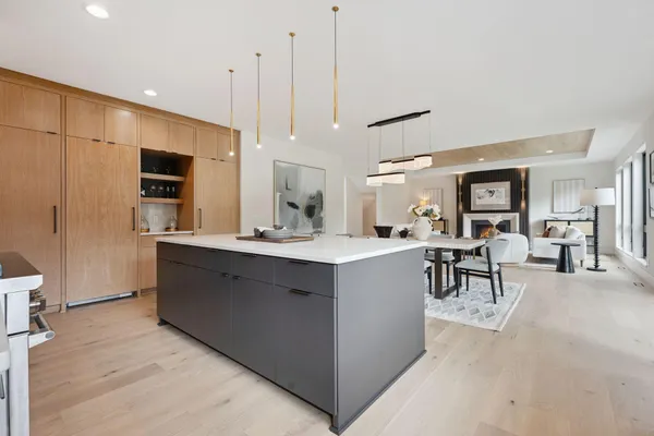 $1,599,900 | 705 Ensconced Way, Chaska, MN 55318