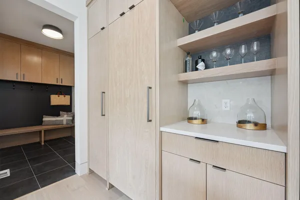 $1,599,900 | 705 Ensconced Way, Chaska, MN 55318