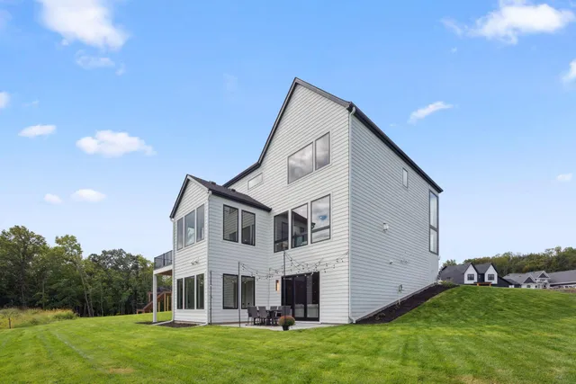 $1,625,000 | 705 Ensconced Way, Chaska, MN 55318