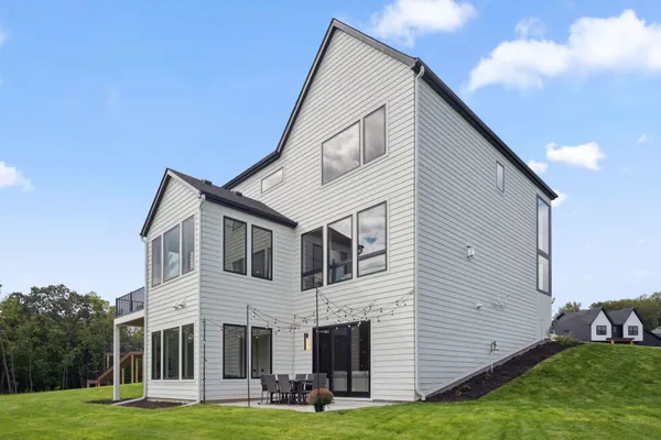 $1,599,900 | 705 Ensconced Way, Chaska, MN 55318