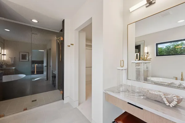 $1,599,900 | 705 Ensconced Way, Chaska, MN 55318