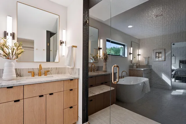 $1,625,000 | 705 Ensconced Way, Chaska, MN 55318