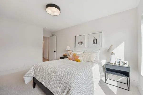 $1,599,900 | 705 Ensconced Way, Chaska, MN 55318