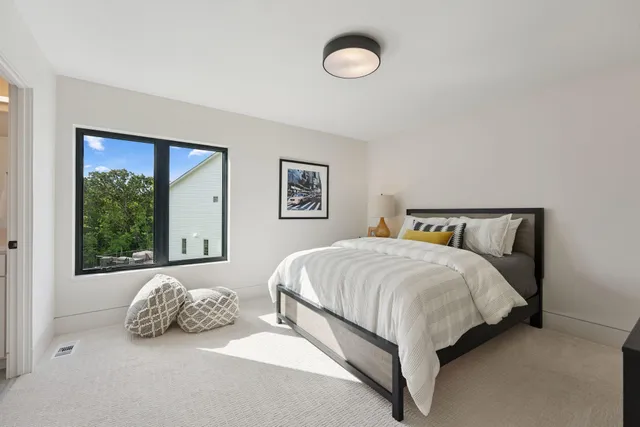 $1,625,000 | 705 Ensconced Way, Chaska, MN 55318