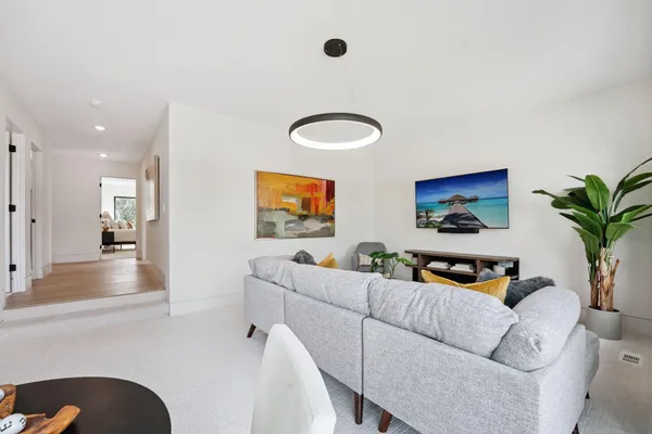 $1,599,900 | 705 Ensconced Way, Chaska, MN 55318