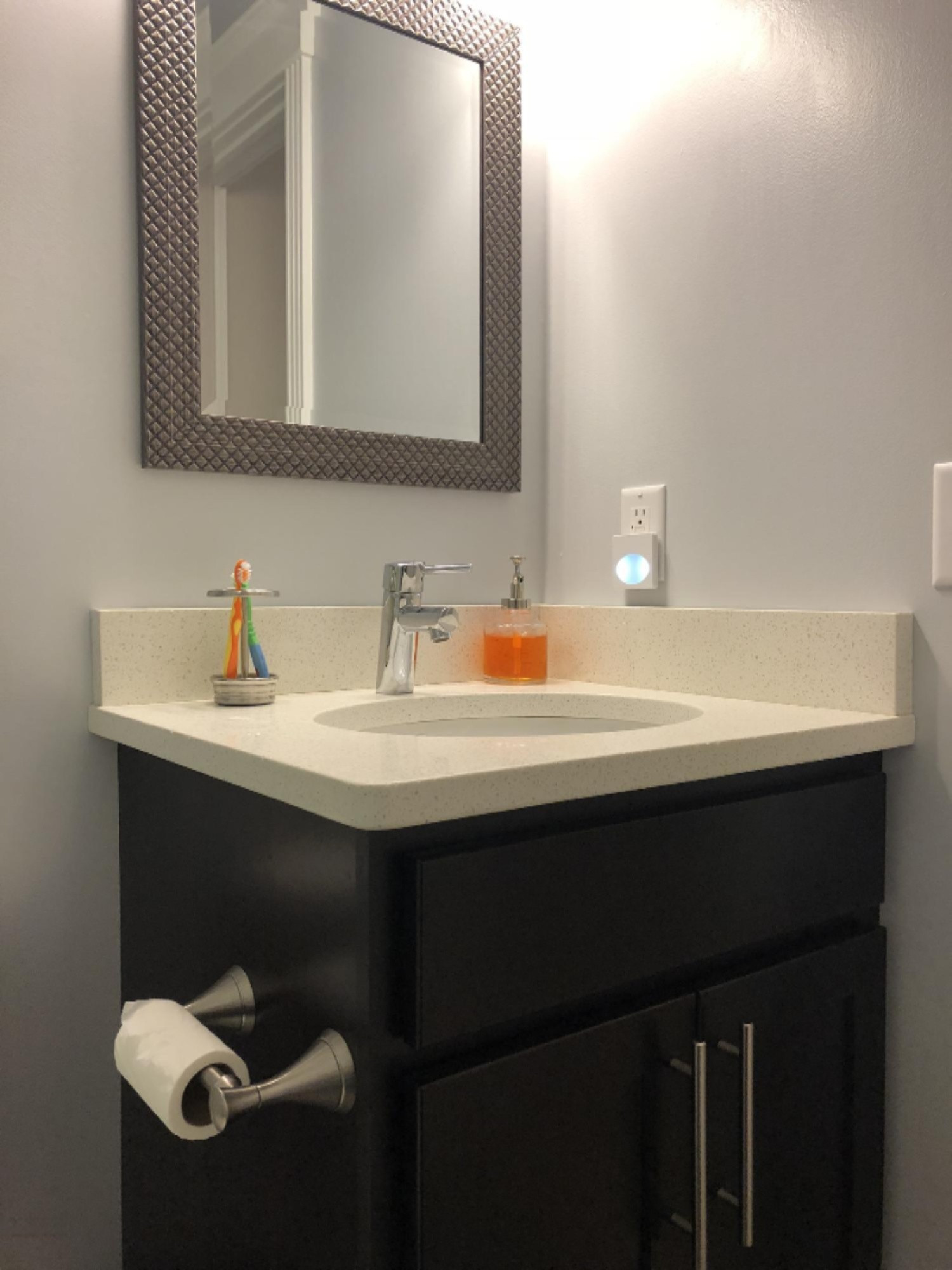 3523 Hathaway Road Kalamazoo, MI 49009 - Photo 15 of 29 2nd bathroom