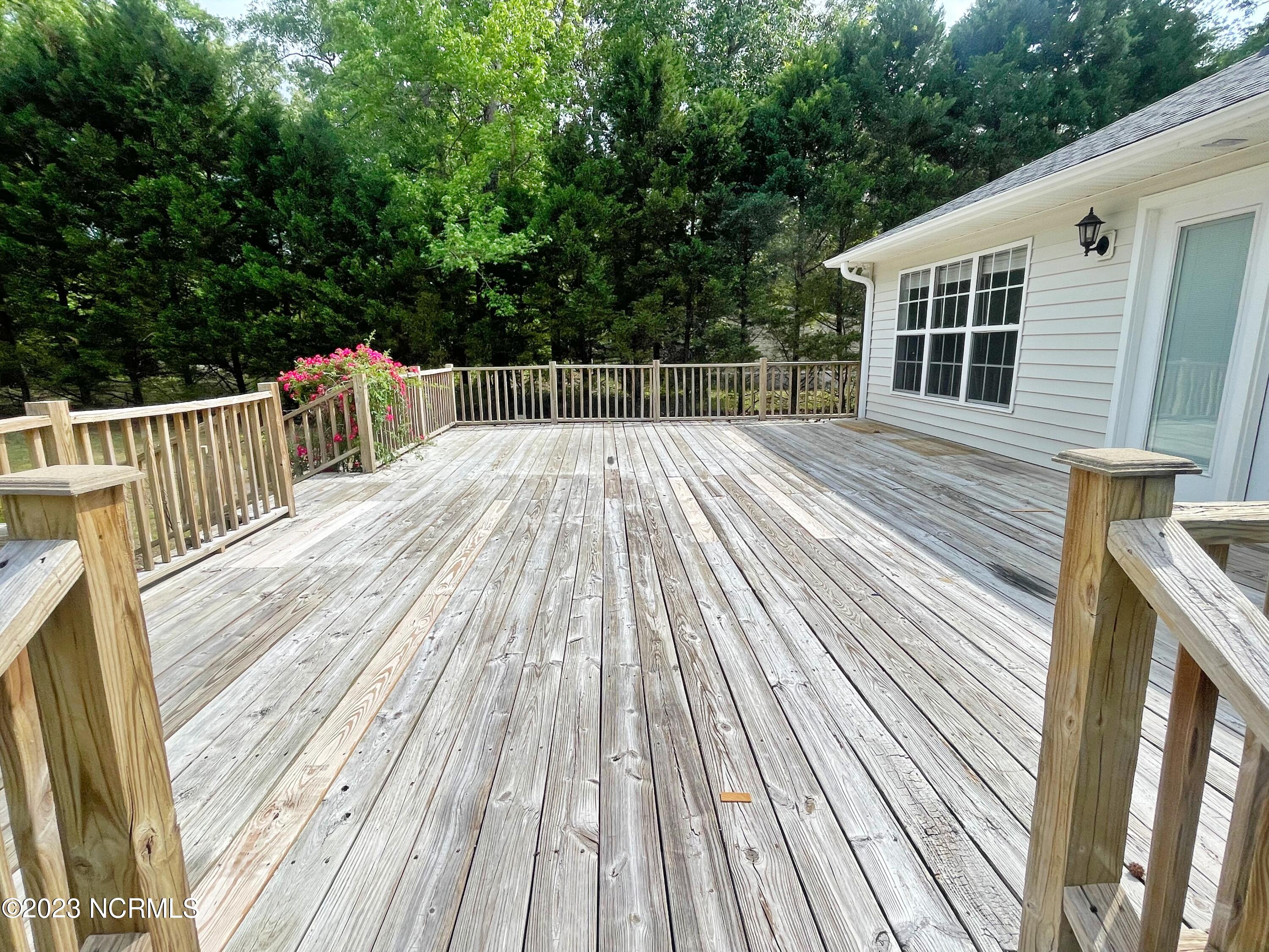 2047 Neuse Road Kinston, NC 28501 - Photo 47 of 49 REAR DECK