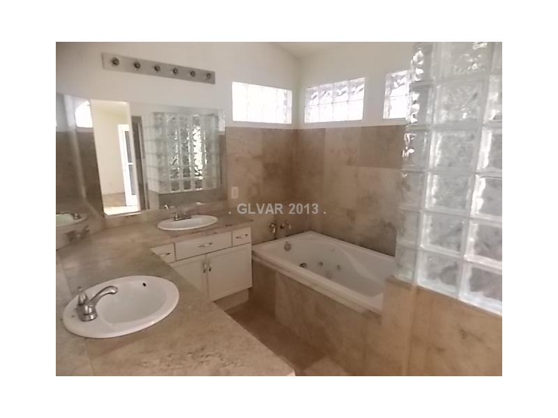 806 Rancho Coast Way Henderson, NV 89002 - Photo 6 of 17 Property Photo.
