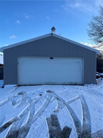 $1,500 | 3479 Brodhead Road, Monaca, PA 15061