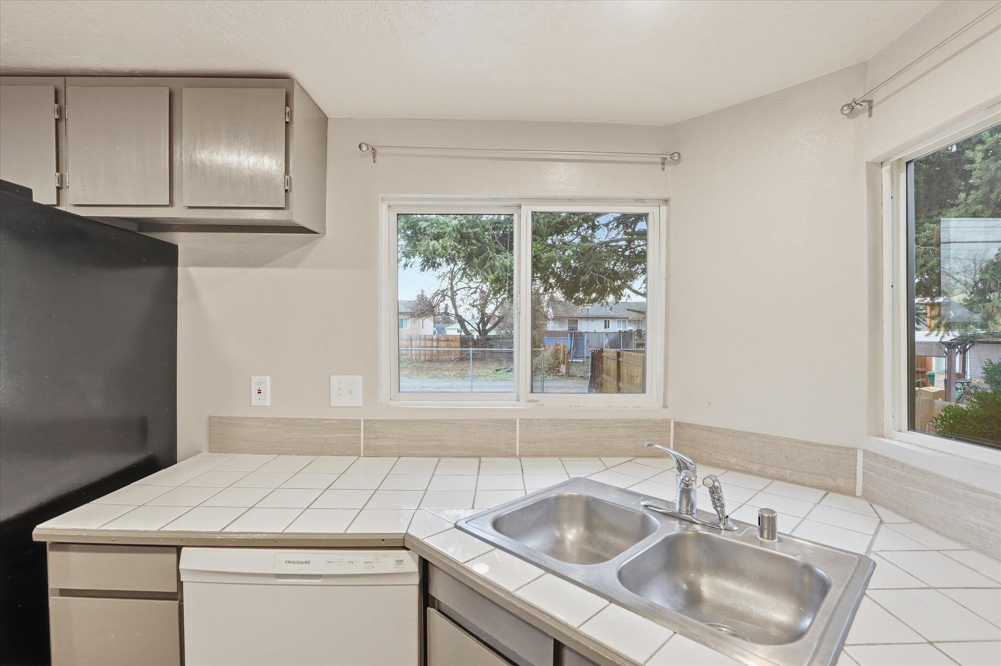 1324 East Joseph Avenue Spokane, WA 99208 - Photo 11 of 49