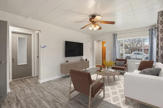 $299,999 | 1324 East Joseph Avenue, Spokane, WA 99208