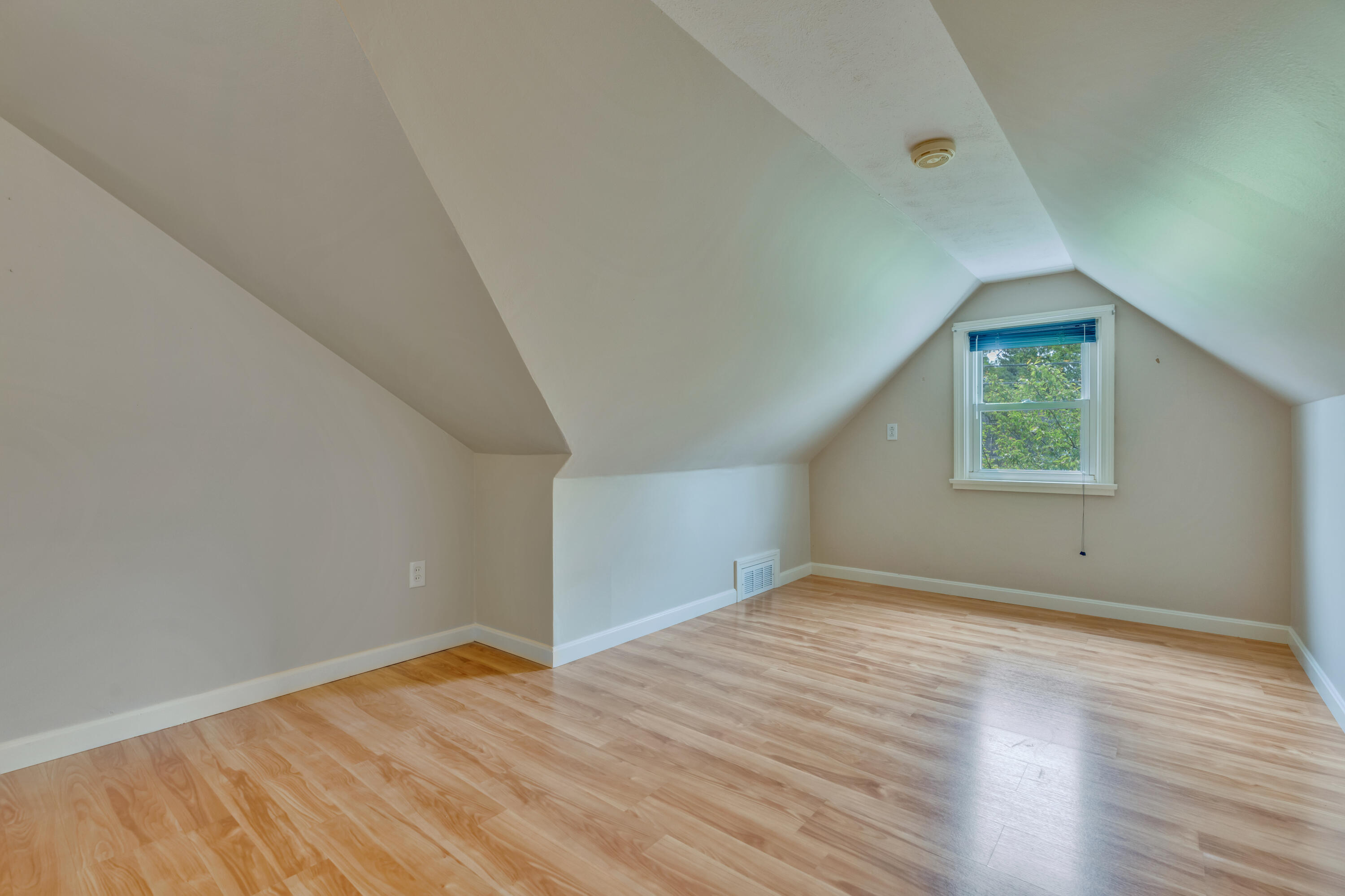 61 Carlyle Road Portland, ME 04103 - Photo 26 of 42 _DSC2171
