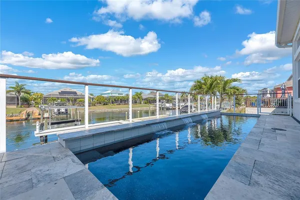 $1,159,000 | 5305 Wishing Arch Drive, Apollo Beach, FL 33572