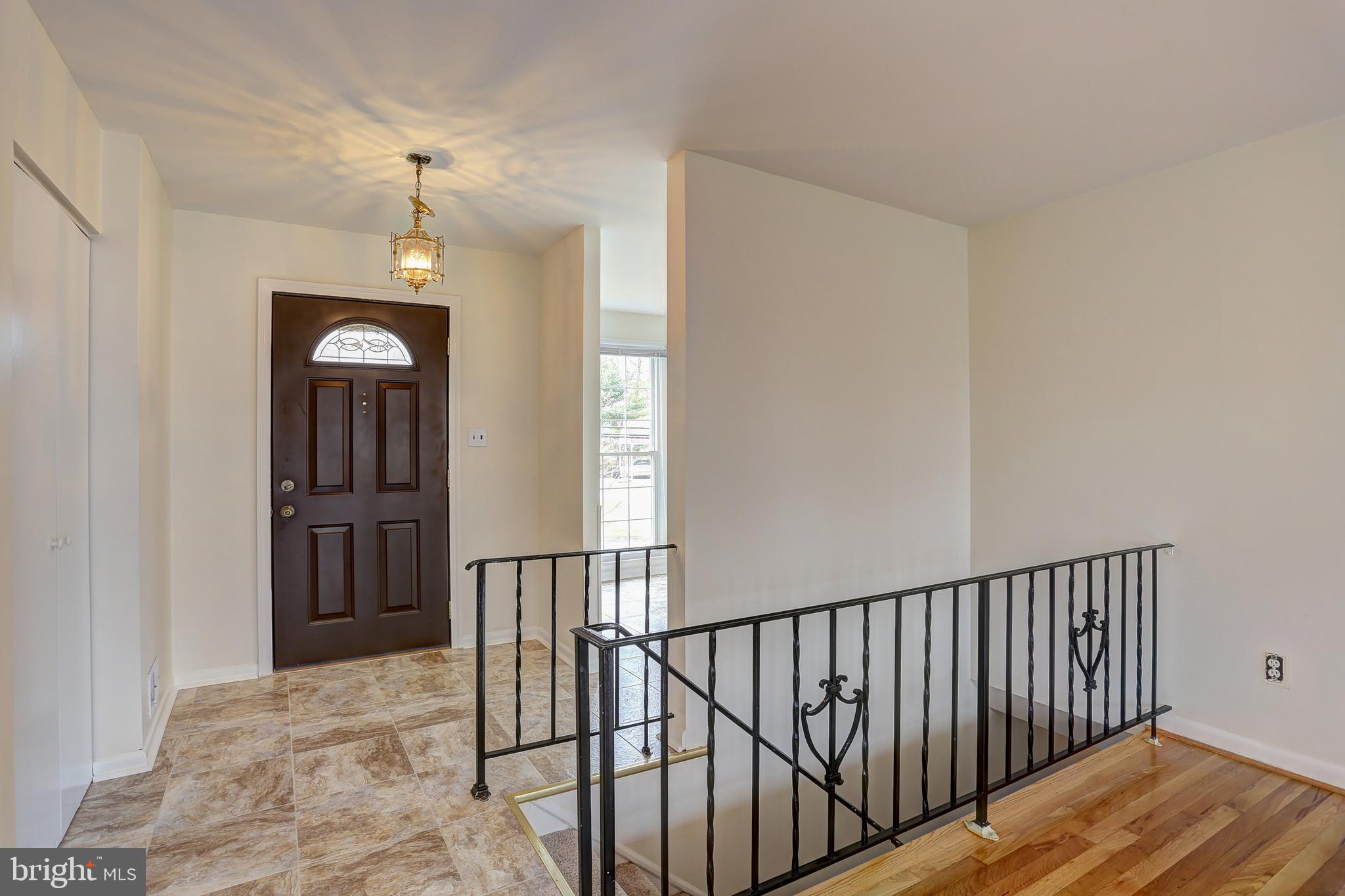 16009 Kent Road Laurel, MD 20707 - Photo 2 of 41 Spacious foyer