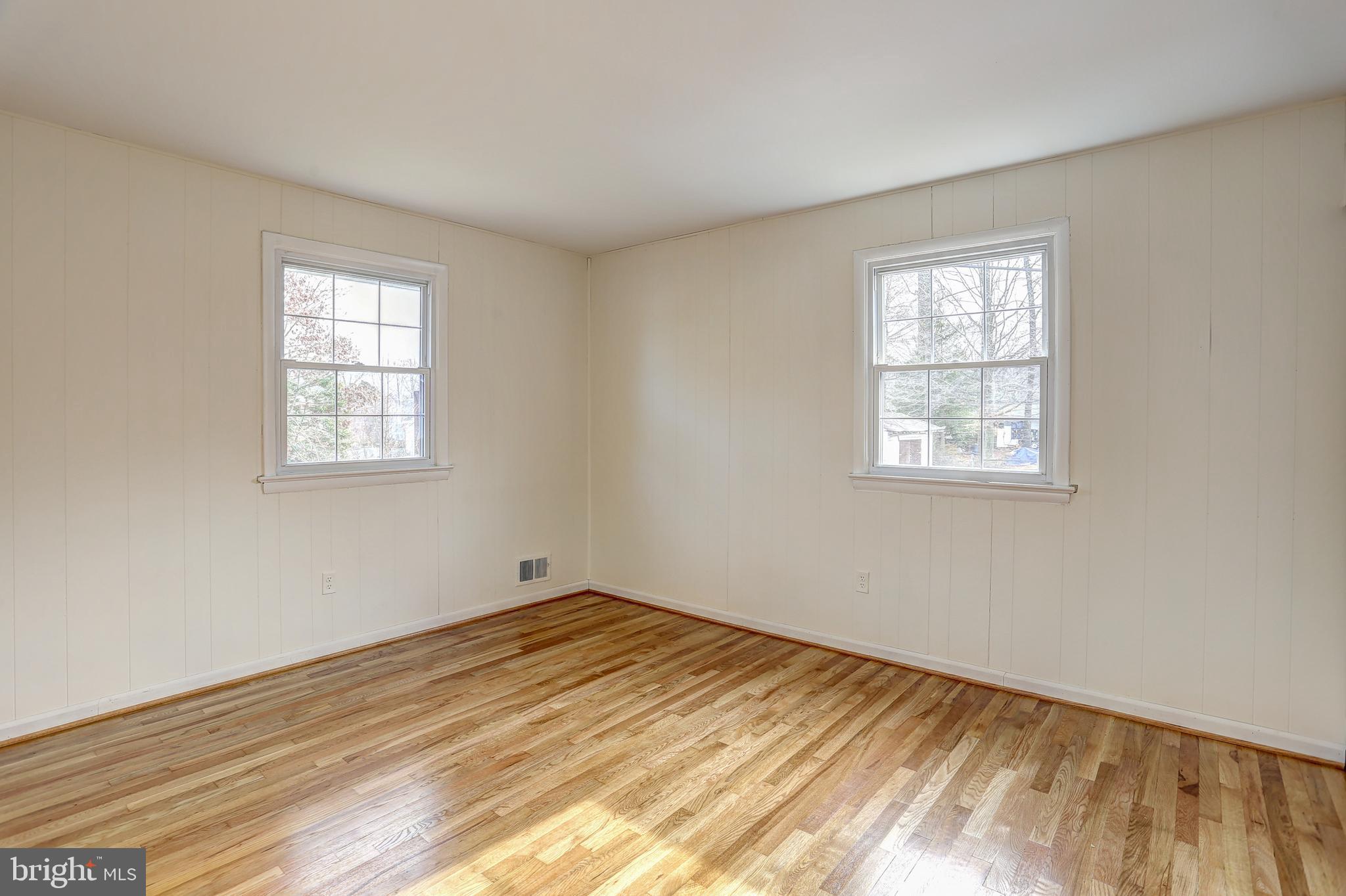 16009 Kent Road Laurel, MD 20707 - Photo 14 of 41 Main level bedroom
