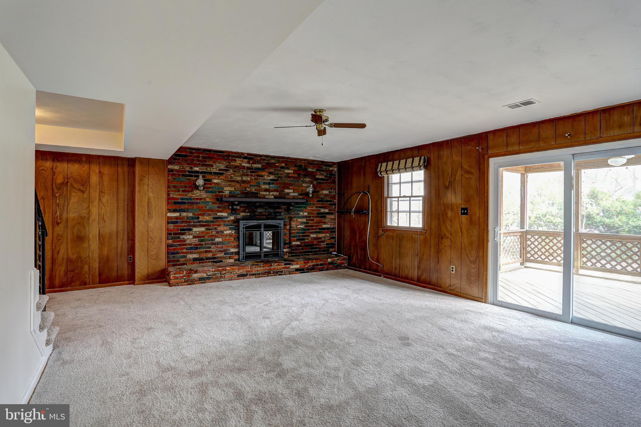 16009 Kent Road Laurel, MD 20707 - Photo 22 of 41 HUGE family room w/ fireplace