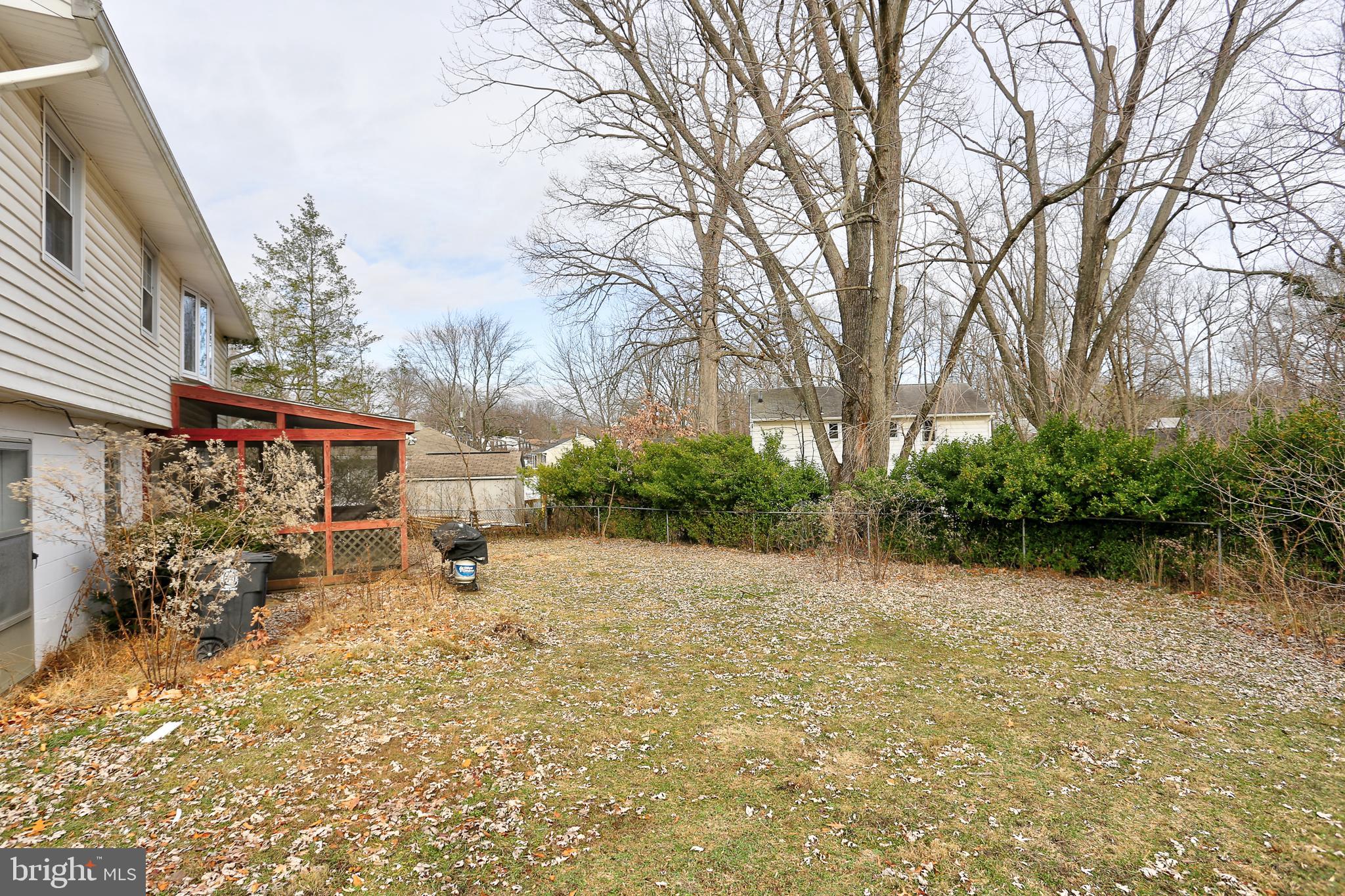 16009 Kent Road Laurel, MD 20707 - Photo 33 of 41 Nice backyard