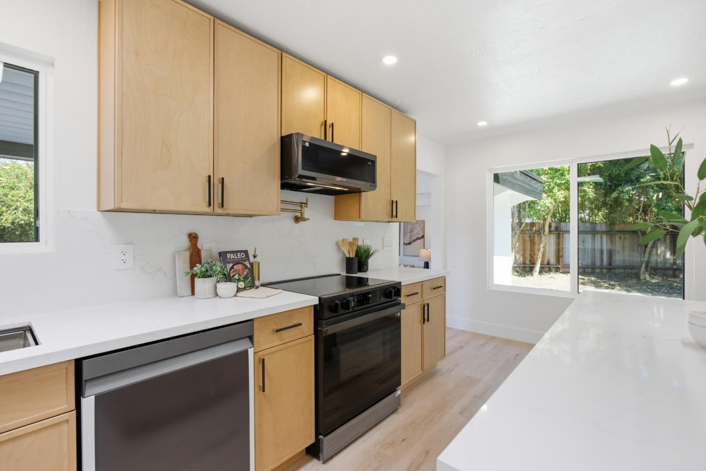 511 Cedar Street Aptos, CA 95003 - Photo 13 of 43