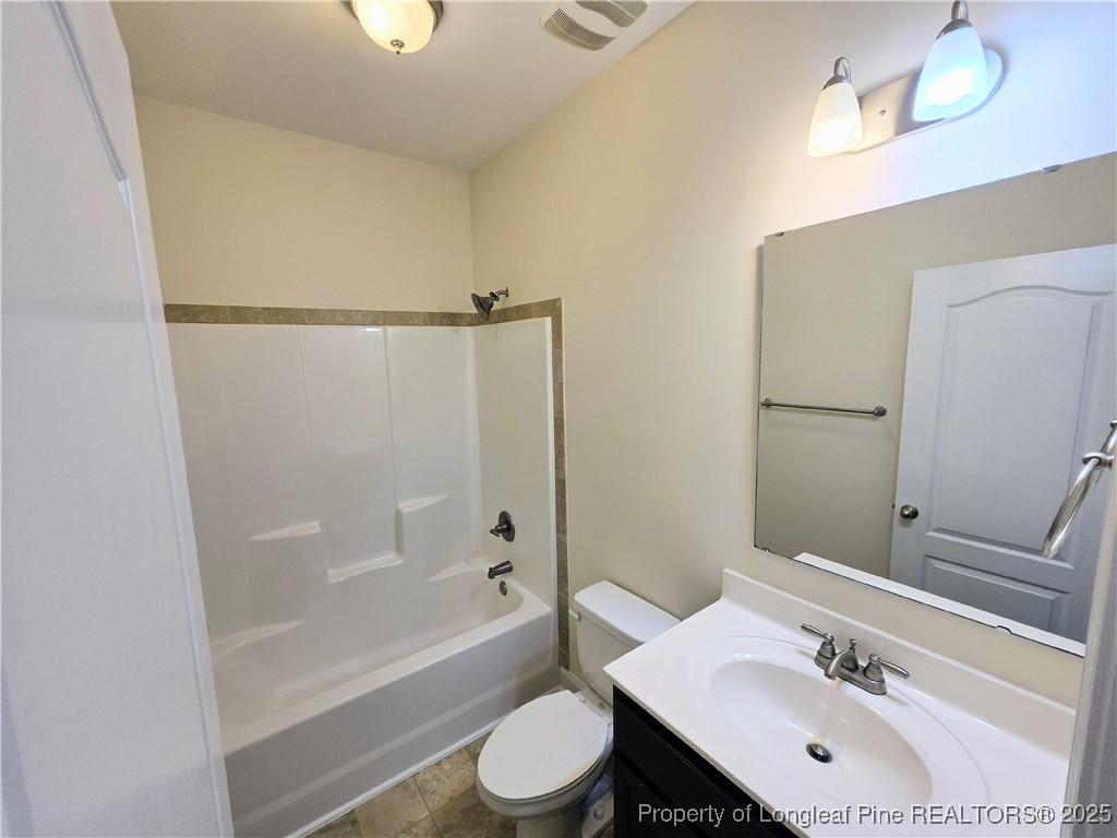 173 Weston Woods Street Raeford, NC 28376 - Photo 10 of 30