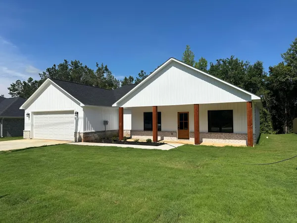 $285,000 | 469 South Liberty Street, Pontotoc, MS 38863