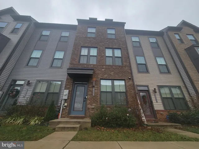 $2,995 | 656 Chalcedony Lane, Glen Burnie, MD 21060