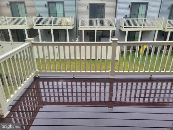 $2,895 | 656 Chalcedony Lane, Glen Burnie, MD 21060