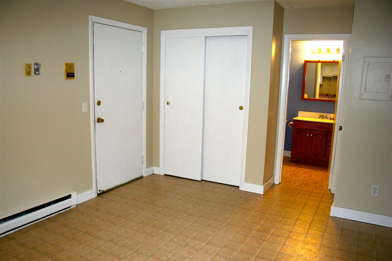 60 Old Hackett Hill Road, Unit 2F Manchester, NH 03102 - Photo 15 of 20