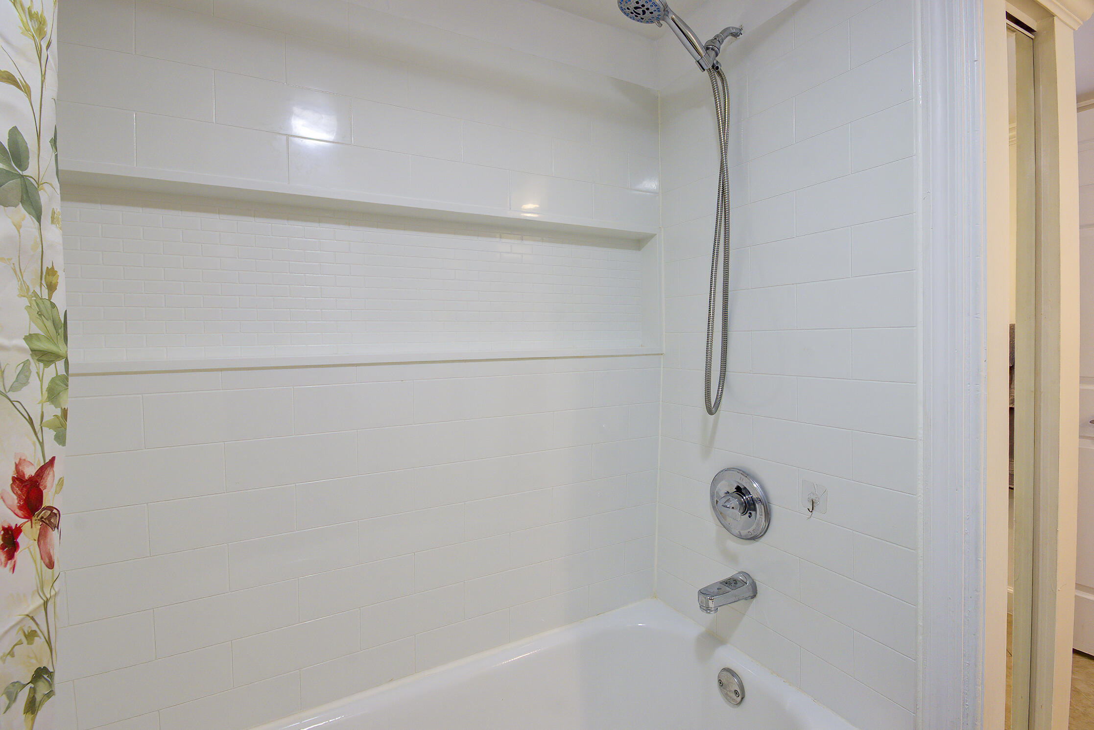 314 Woodland Road Palm Springs, FL 33461 - Photo 14 of 23 _MG_2665