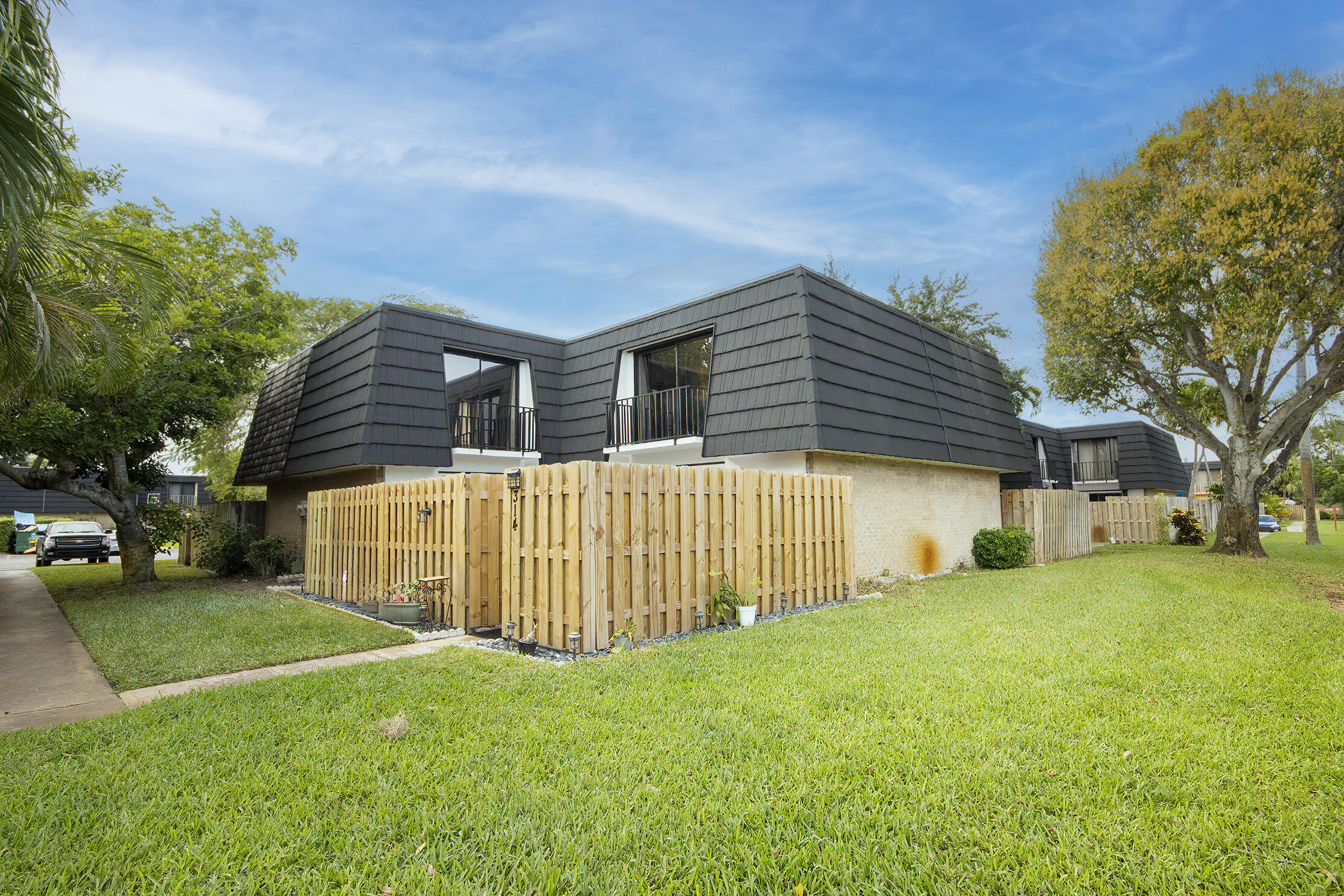 314 Woodland Road Palm Springs, FL 33461 - Photo 23 of 23 _MG_2697