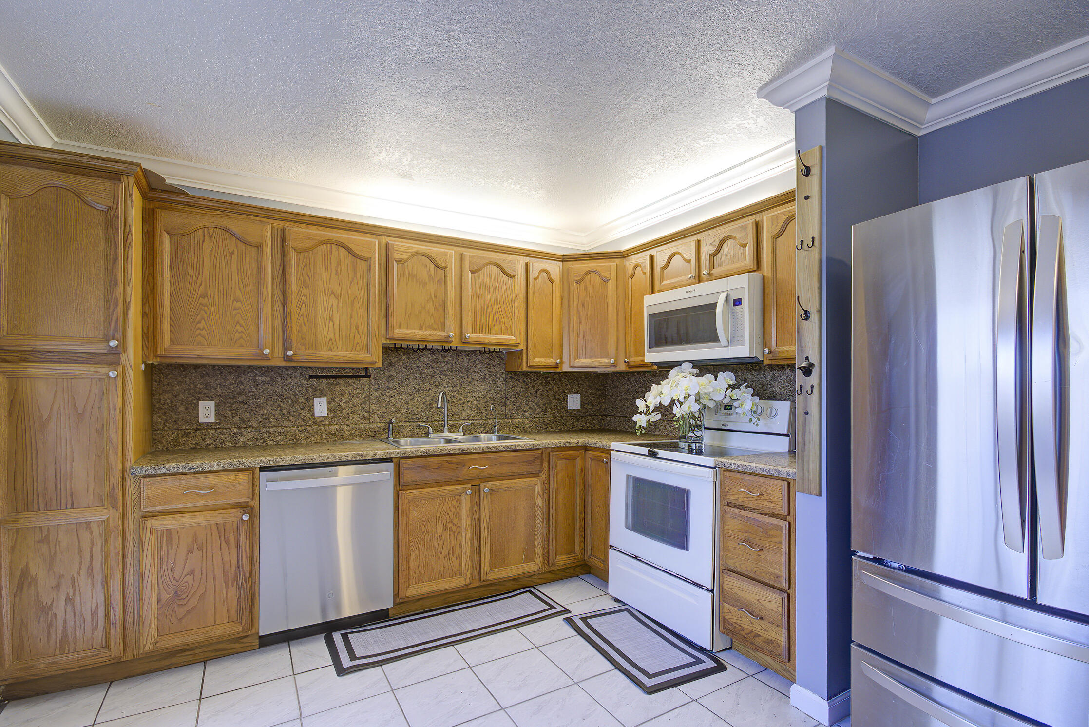 314 Woodland Road Palm Springs, FL 33461 - Photo 6 of 23 _MG_2610