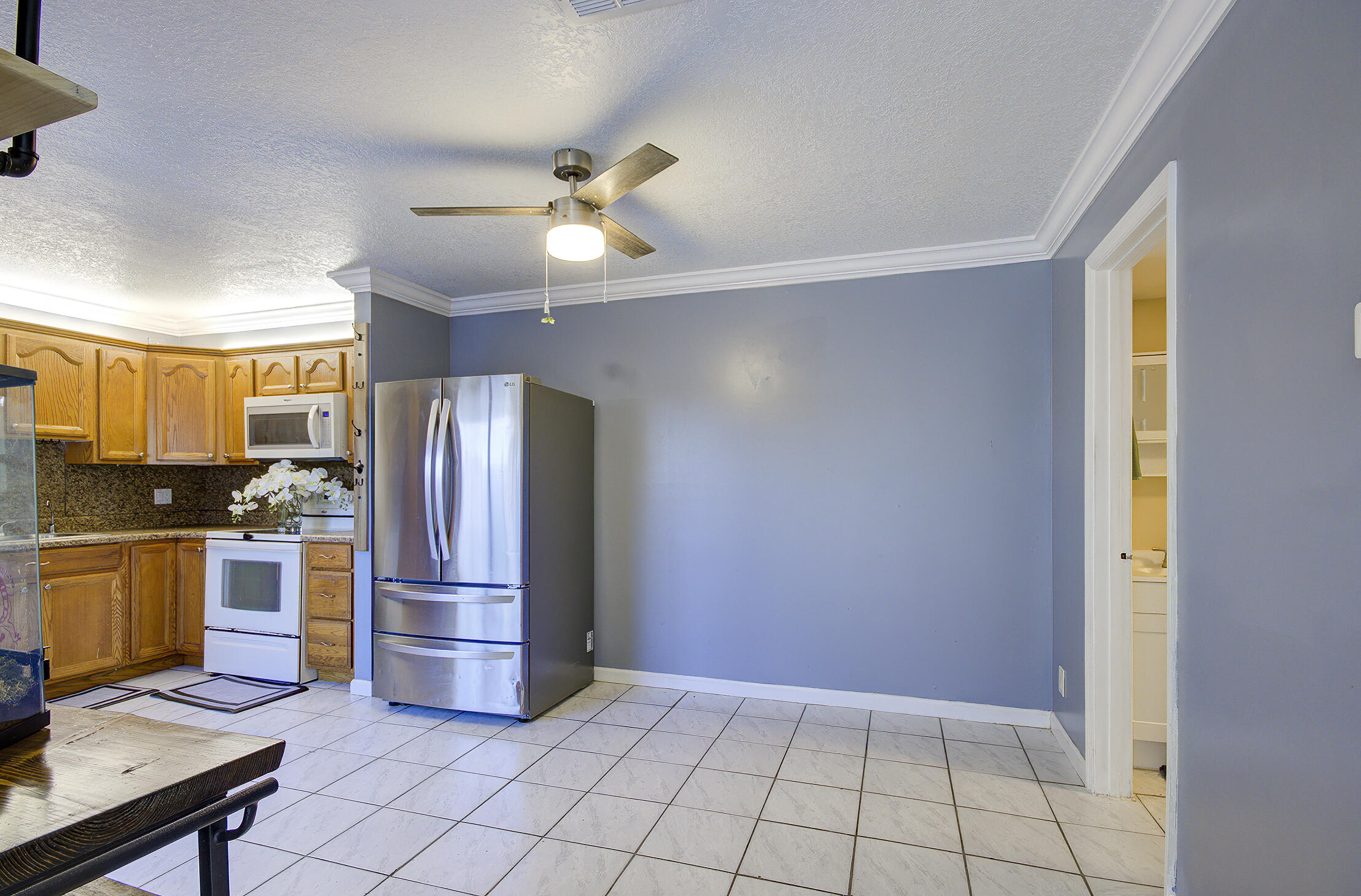 314 Woodland Road Palm Springs, FL 33461 - Photo 8 of 23 _MG_2600