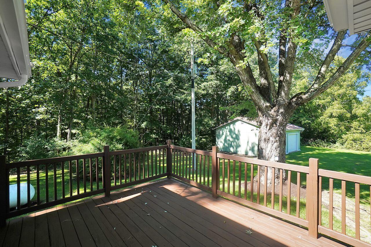 72370 Brooks Martin Road McArthur, OH 45651 - Photo 5 of 37 DSC00491