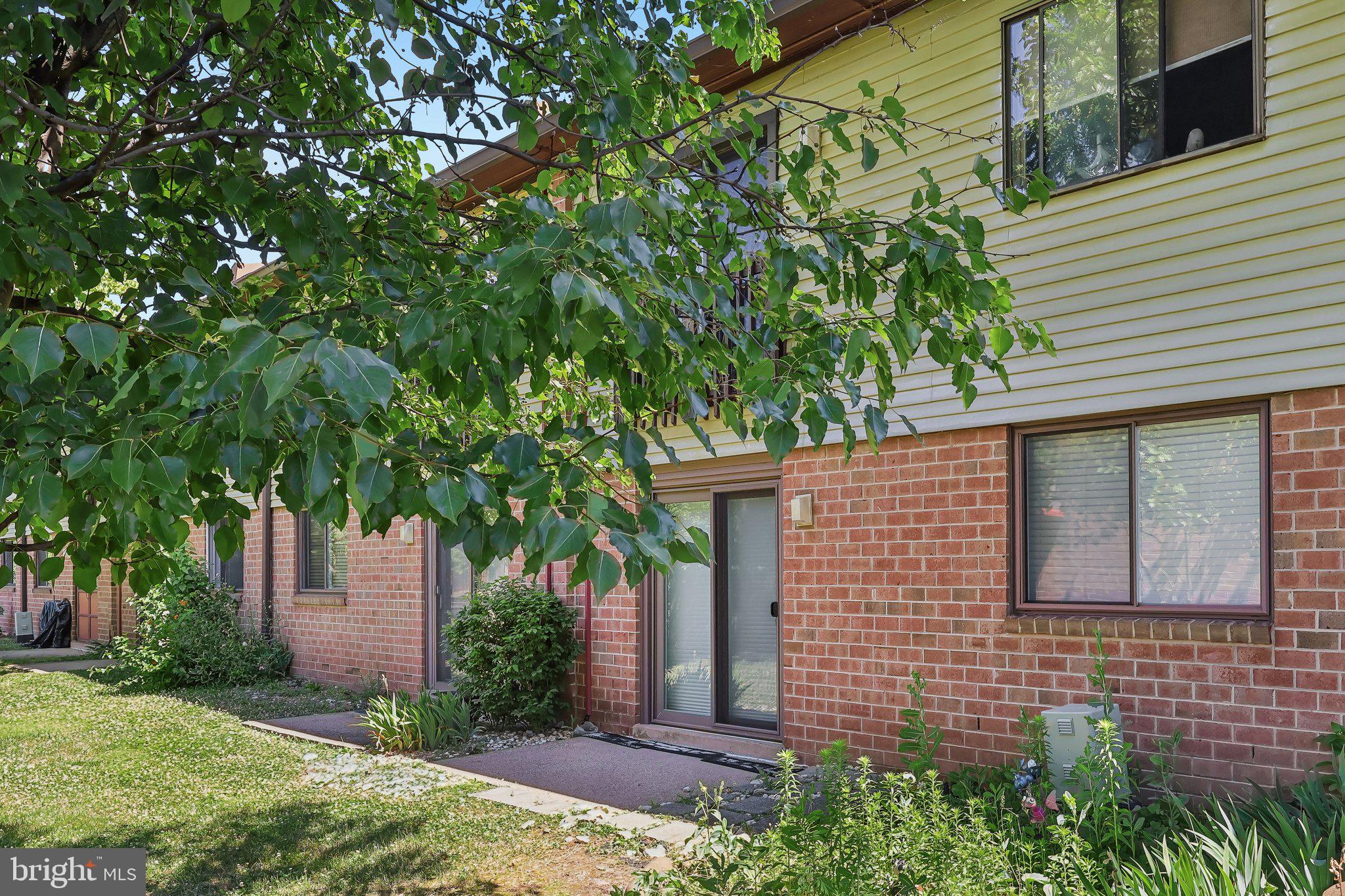 20102 Delaire Landing Road, Unit 102 Philadelphia, PA 19114 - Photo 28 of 31