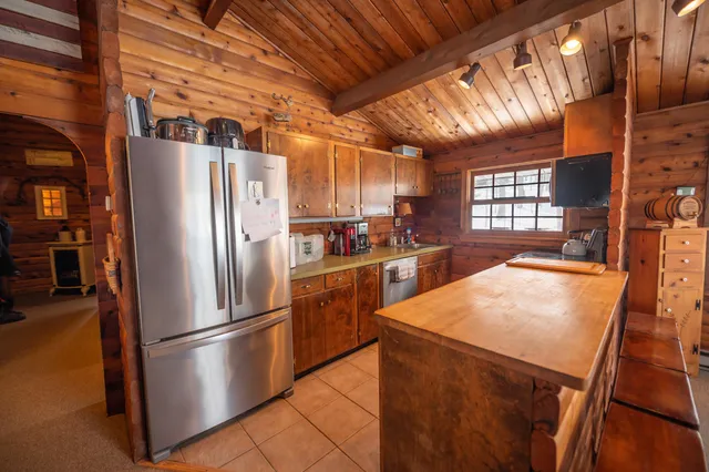 $499,000 | 47 Ives Road, Wilmington, VT 05363