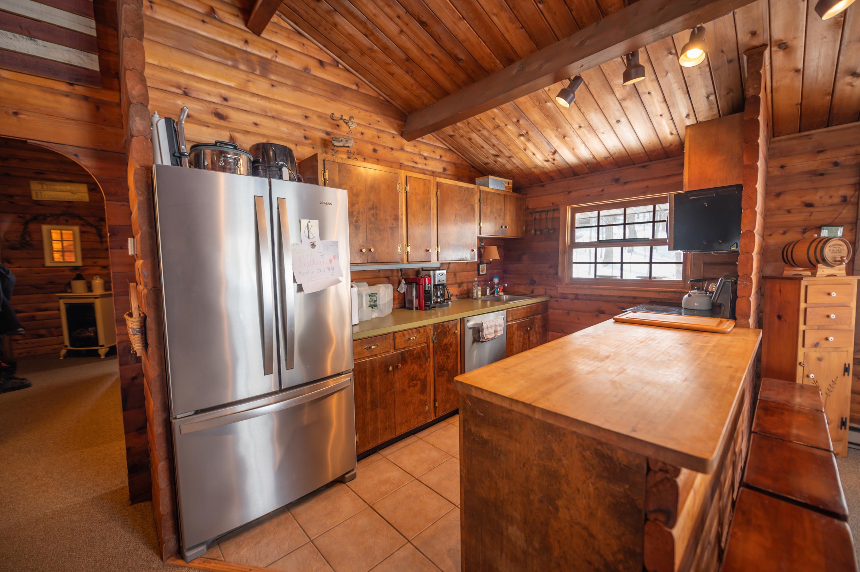 47 Ives Road Wilmington, VT 05363 - Photo 8 of 28