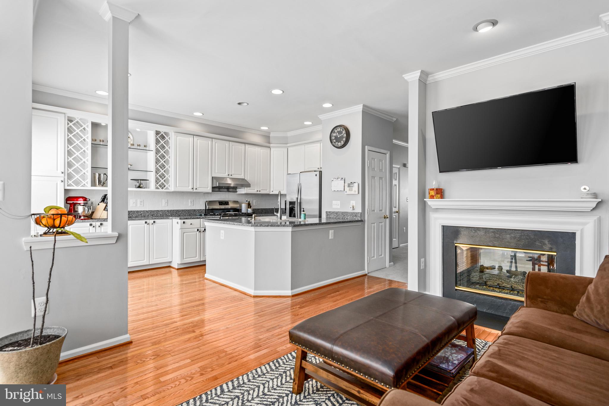 44038 Rising Sun Terrace Ashburn, VA 20147 - Photo 15 of 44 Gallery Image 15