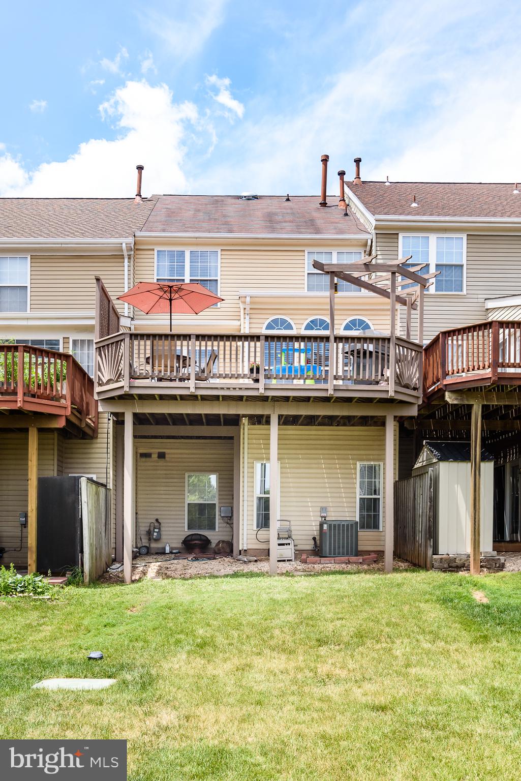 44038 Rising Sun Terrace Ashburn, VA 20147 - Photo 41 of 44 Gallery Image 41