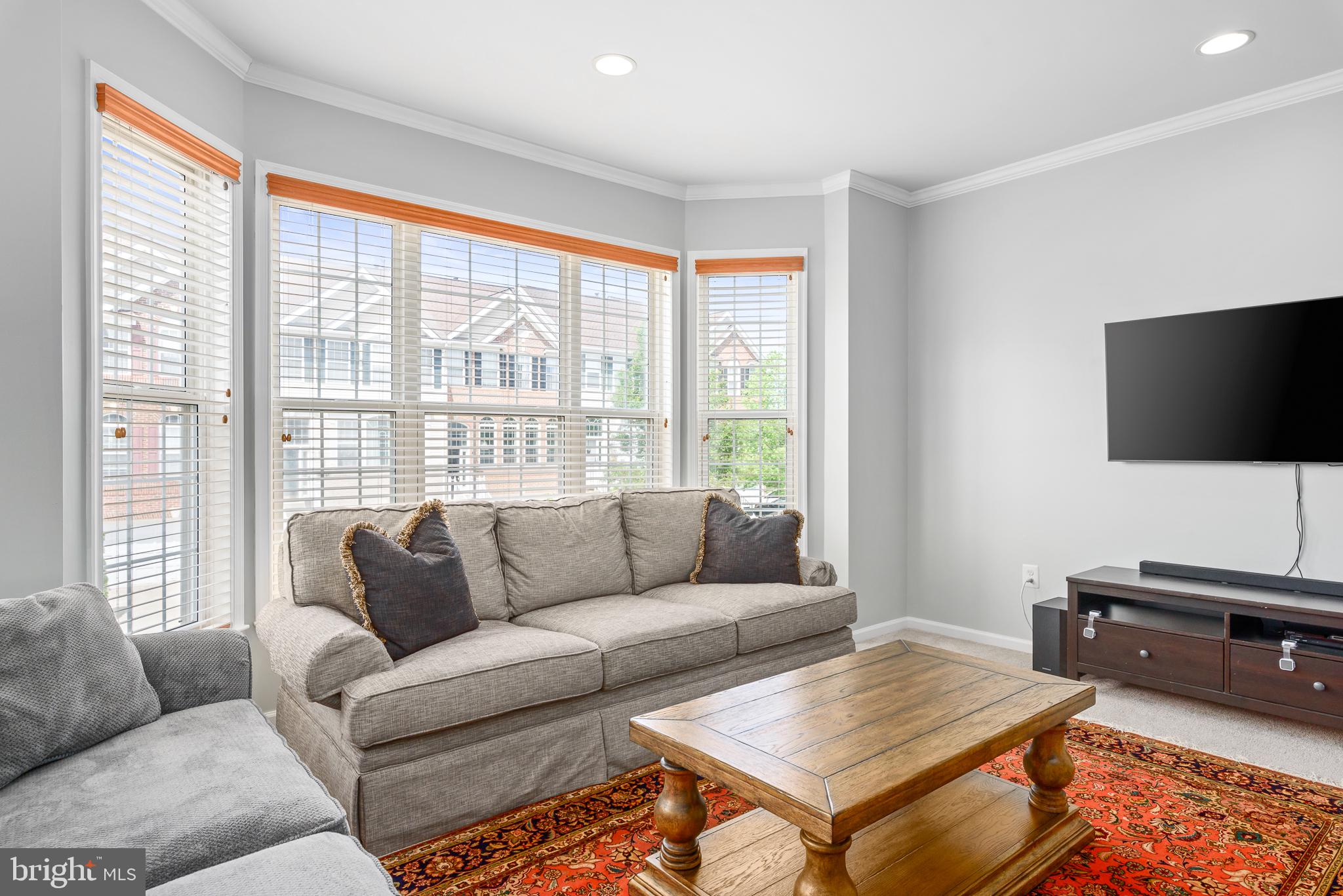 44038 Rising Sun Terrace Ashburn, VA 20147 - Photo 10 of 44 Gallery Image 10