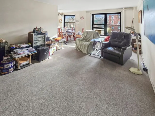 $699,000 | 210 Clinton Avenue, Unit 4H | Clinton Hill