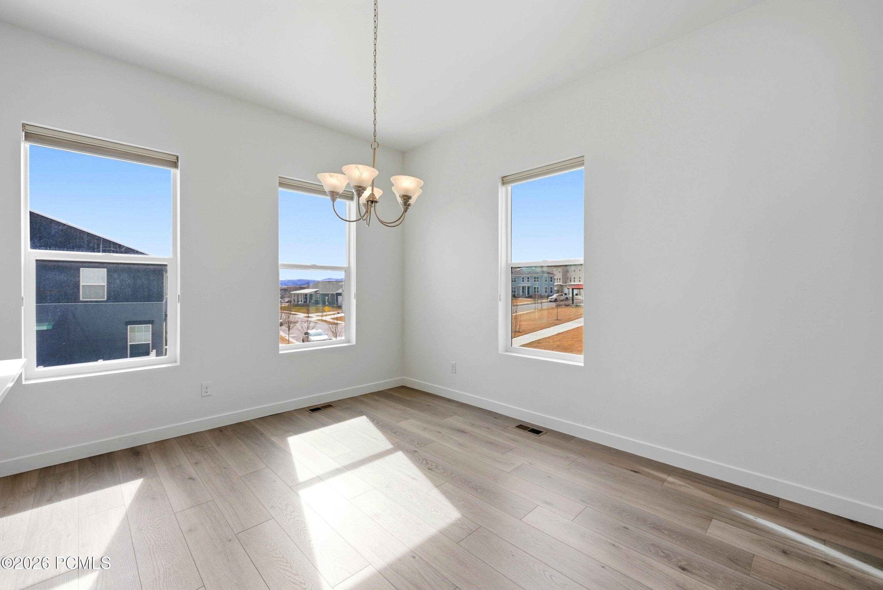 7617 Bear Gulch Road West Jordan, UT 84081 - Photo 9 of 51