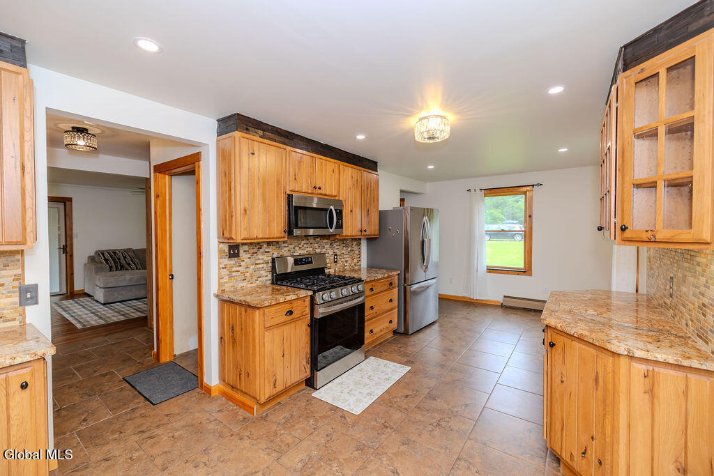 859 Putnam Road Rotterdam, NY 12306 - Photo 34 of 90 0S4A6892