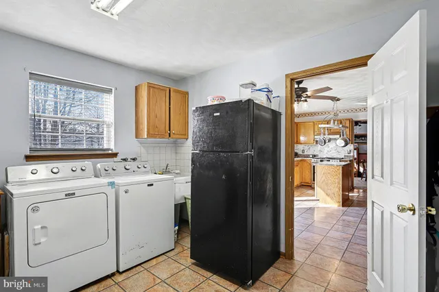 $360,000 | 1686 Taylor Drive, Hanover, PA 17331