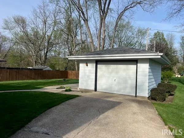$239,900 | 54426 32nd Street, South Bend, IN 46635