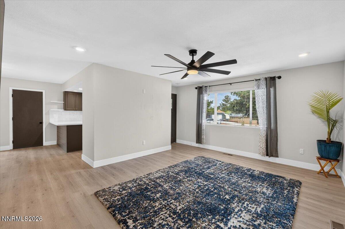 583 Marta Way Reno, NV 89503 - Photo 11 of 37 11-DSC_7250