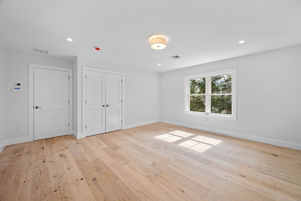 204 Green Street Marblehead, MA 01945 - Photo 20 of 36