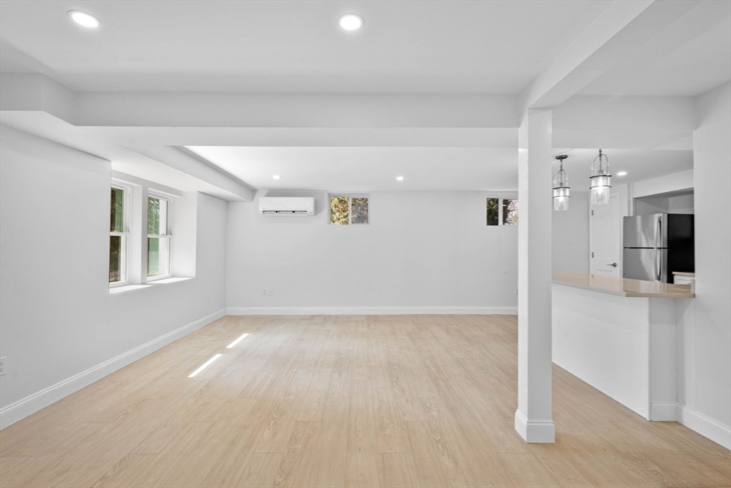 204 Green Street Marblehead, MA 01945 - Photo 29 of 36